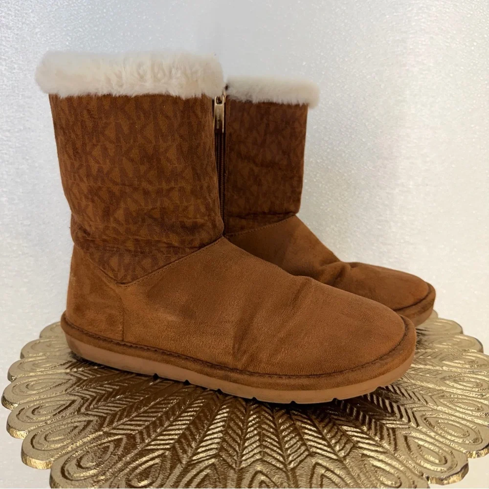 Michael Kors‎ Faux Fur Winter Boots Brown Logo Zip Ankle Size 5
